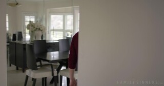 Blonde MILF Kissing Episode 2 - exklusiver Porno REDPORN.TOP