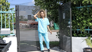Stepsisters' Forbidden Diagnosis - exkluzivní porno REDPORN.TOP