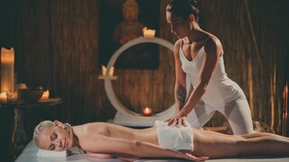 Brunette Julia Parker Gives Lexi Dona a Massage - tonton porn baru percuma REDPORN.TOP
