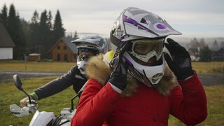 Small Tits, Big Cock in Winter Cabin Sex - porn eksklusif REDPORN.TOP