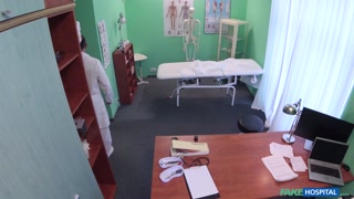 Facial for Russian Girl in Medical Uniform - หนังโป๊พิเศษ REDPORN.TOP