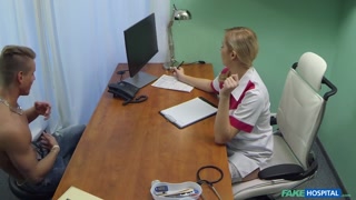 Nurse's stomach gets covered in cum - porno esclusivo REDPORN.TOP