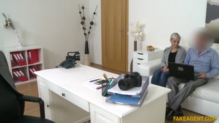Desk Fuck with Janie Sky in Cowgirl Position - pornô exclusivo REDPORN.TOP