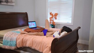 Cheating on Camera with Xoey Li - exklusiver Porno REDPORN.TOP