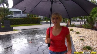 Cumshot in the Mouth of a Blonde - porno exclusiv REDPORN.TOP