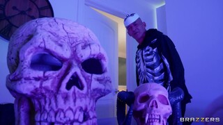 Halloween Party: GrandPervs 2 with Rita Daniels - exclusive porn REDPORN.TOP