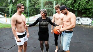 Helene's Hardcore Encounter with 3 Young Men - exclusive porn REDPORN.TOP