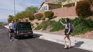 Schoolgirl Marley Brinx Seduces Teacher for Gym Class Rewards - pornografi eksklusif REDPORN.TOP
