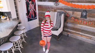 Young Cleo Clementine Gets Naughty Trick or Treat Play - guarda nuovo porno gratis REDPORN.TOP