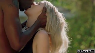Blonde with Hairy Bush Takes BBC in Wild Outdoor Fuck - exklusiver Porno REDPORN.TOP