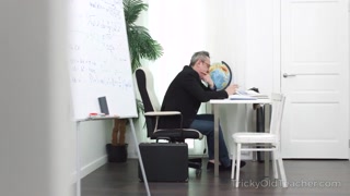 Young redhead Melisa Benz dominates older teacher in hot scene - pornografi eksklusif REDPORN.TOP