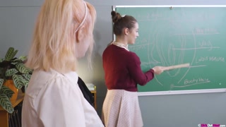 Classroom Affair - Horny Teacher & Eager Student Caset - porno exclusif REDPORN.TOP