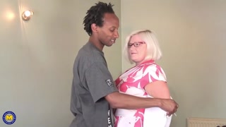 British chubby Lacey Starr takes interracial pounding - porn eksklusif REDPORN.TOP