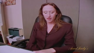 Monique nails young coworker in office - porno exclusif REDPORN.TOP