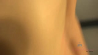 Small Tits Brunette Gia Paige Loves Reverse Cowgirl - ekskluzywne porno REDPORN.TOP