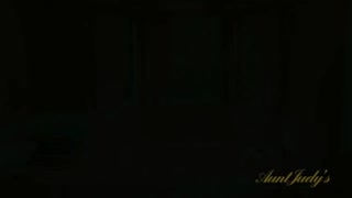 Isis Love MILF with Huge Tits Pissing - pornô exclusivo REDPORN.TOP