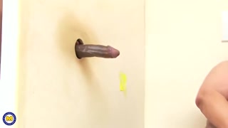 Gloryhole slut Gianna gets a mouthful of warm cum - porno esclusivo REDPORN.TOP