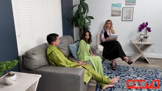 Stepsister Seduces Stepbrother in Therapy Session - exclusive porn REDPORN.TOP