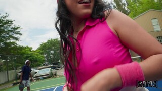 Pickleball Threesome Fantasy with Selena Ivy & Parker Ambrose - pornô exclusivo REDPORN.TOP