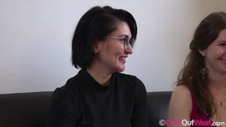 Mallory & Sophia Rose: Fan Dance Secrets - exclusieve porno REDPORN.TOP