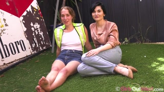 Fingering in the Bush with Felicity & Ivana - exclusieve porno REDPORN.TOP
