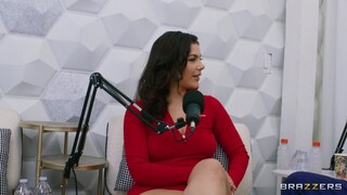 The Brazzers Podcast: Italian Trio Gets Down and Dirty - assista pornô novo de graça REDPORN.TOP