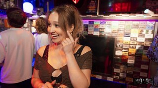 Blowjob & facial in the Barcade - Naudi Nala loves cum - nonton porno baru gratis REDPORN.TOP