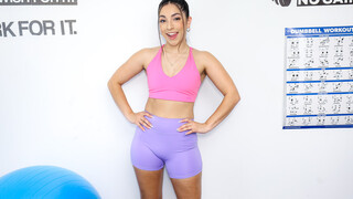 Facial Frenzy: Trainers at War! - porno esclusivo REDPORN.TOP