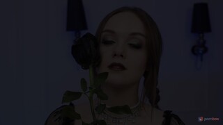  Aleksandr Bright Pisses on Gothic Barbie - exklusiver Porno REDPORN.TOP