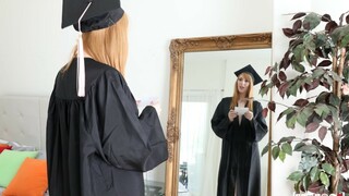 Bill Bailey's Grad Day - 독점 포르노 REDPORN.TOP