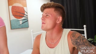 Gunnar Bishop and Blonde Lindsay Lee Get Intimate - विशेष पोर्न REDPORN.TOP