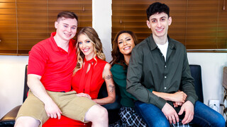Spying on Stepmom's Dirty Deeds - watch new porn for free REDPORN.TOP