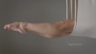 Brunette Babe Magdalena in Nude Yoga Workout - pornografi eksklusif REDPORN.TOP
