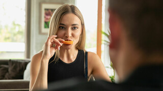 Passionate Kissing Turns into Wild Handjob and Fucking (2023) - porno esclusivo REDPORN.TOP